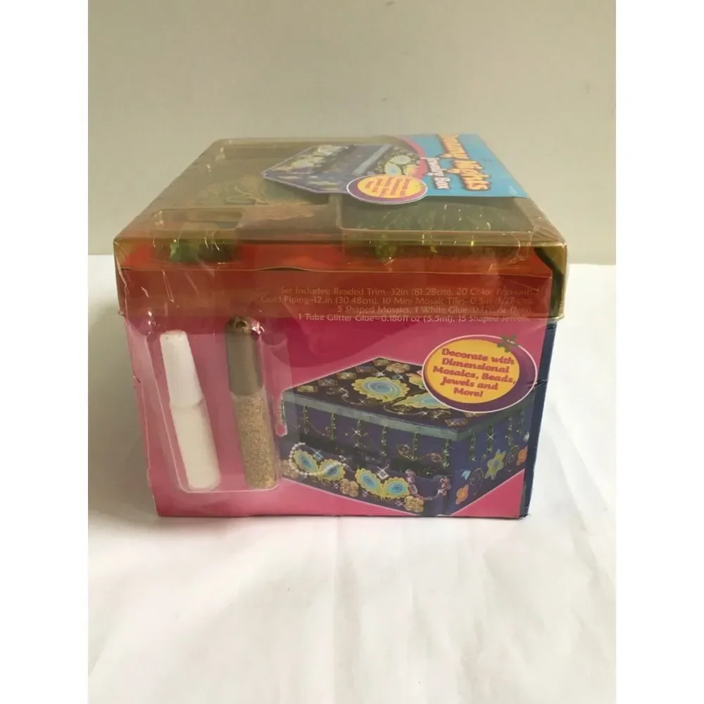 GO GIRLZ BEAD IT SEQUIN IT BOX, DREAMY NIGHTS JEWELRY BOX MEGA 2006